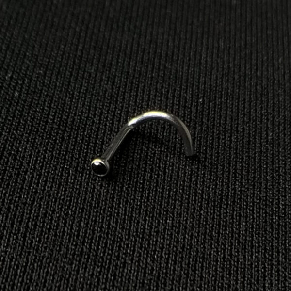 Nostril Gema Negra 18G 2mm